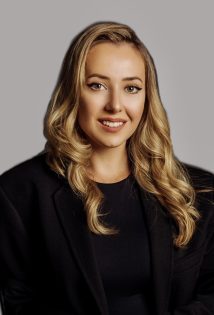 Ecaterina Komarnitsky, MD